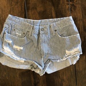 Carmar (LF) striped jean shorts- cropped !